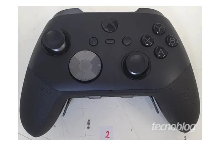 Vazamento revela possível controle Xbox Elite 3 com novos botões e modo dedicado para jogos em nuvem