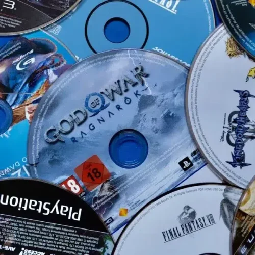 Sony Impõe as “Diretrizes Mais Rígidas da História” nas Redes Sociais dos Funcionários por Causa do Fim dos Discos do PS5