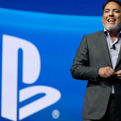 Ex-executivos da PlayStation, Xbox e SEGA alertam: consoles precisam inovar para sobreviver à próxima geração